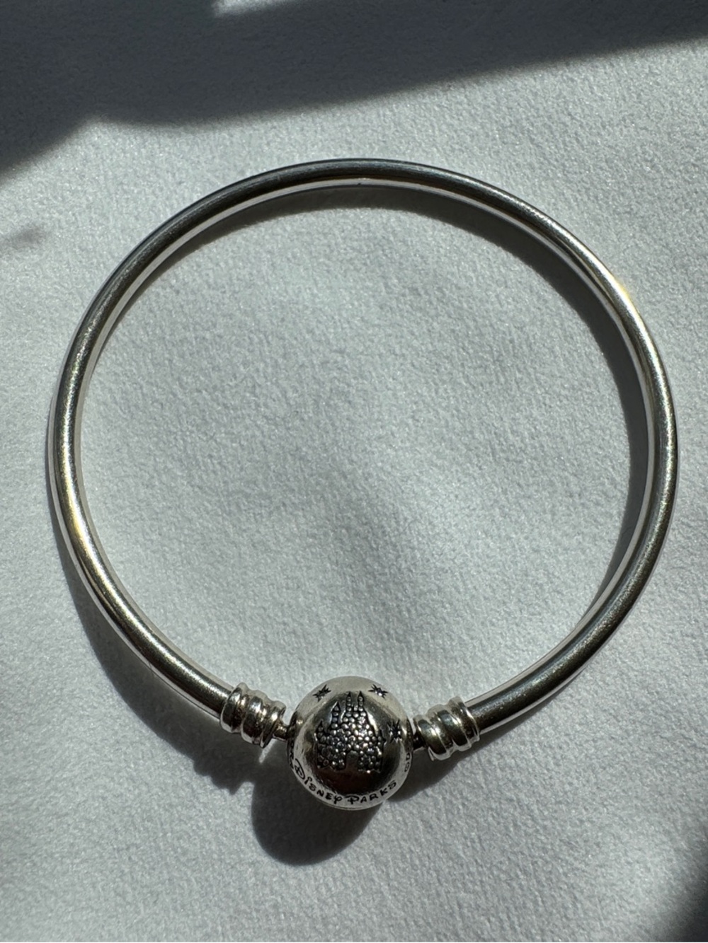 Disney Parks “Where Dreams Come True” Bangle – Limited Edition (Retired)